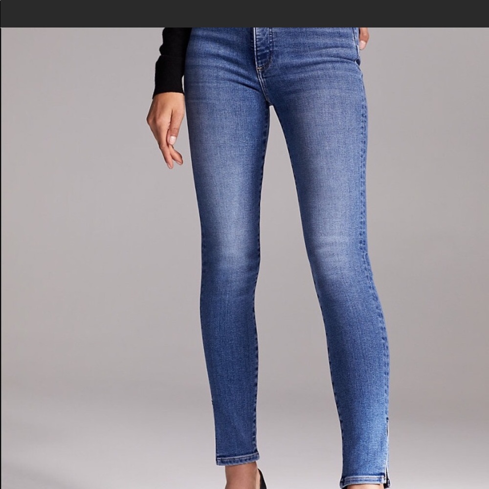 Denim Forum- The Lola high rise skinny